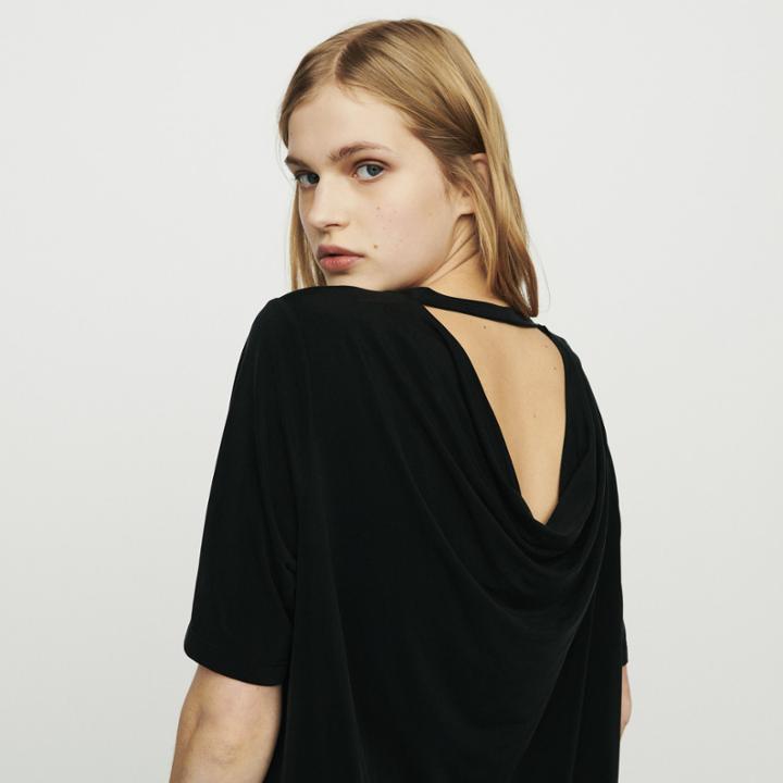 Maje T-shirt In Cupro