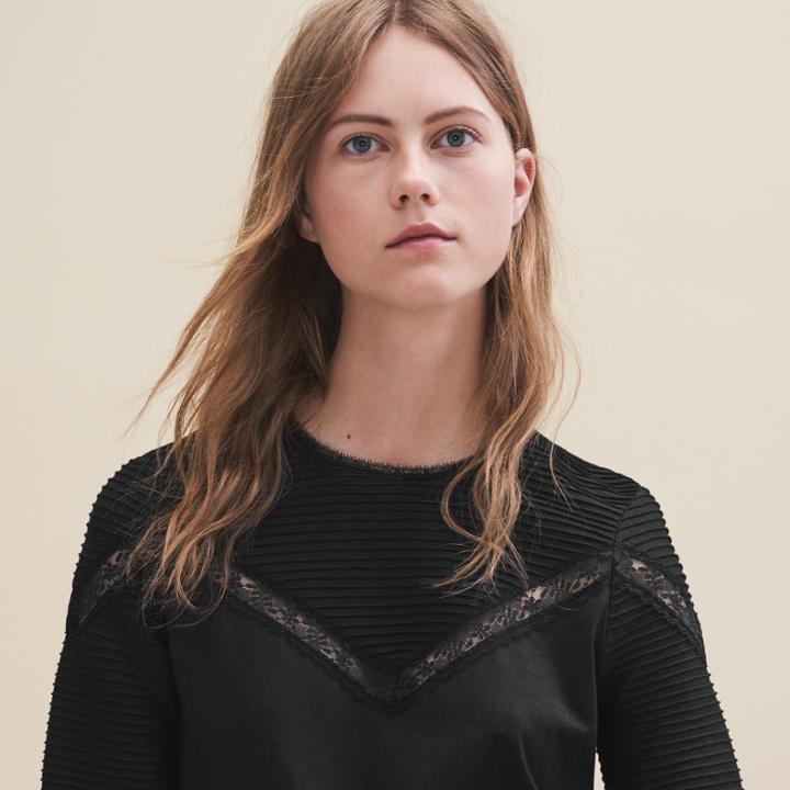 Maje T-shirt With Lace Trims