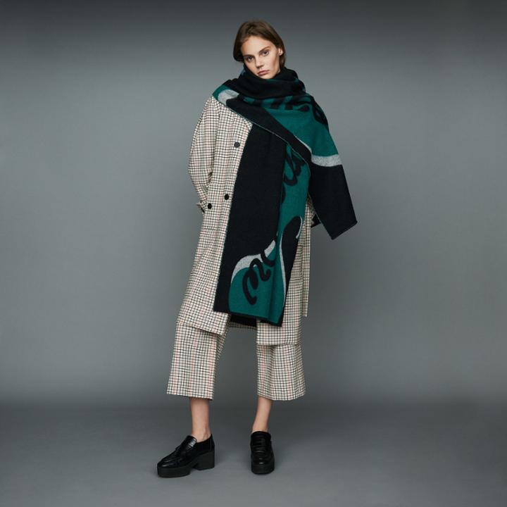 Maje Printed Scarf In Cashmere