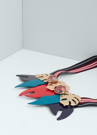 Mango Mango Contrasting Pendant Necklace