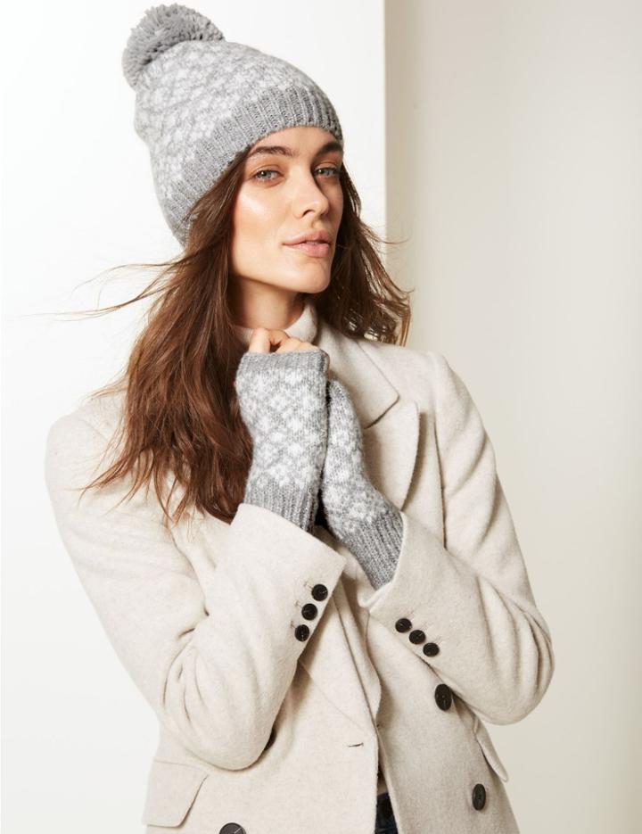 Marks & Spencer Hat With Gloves Set Charcoal