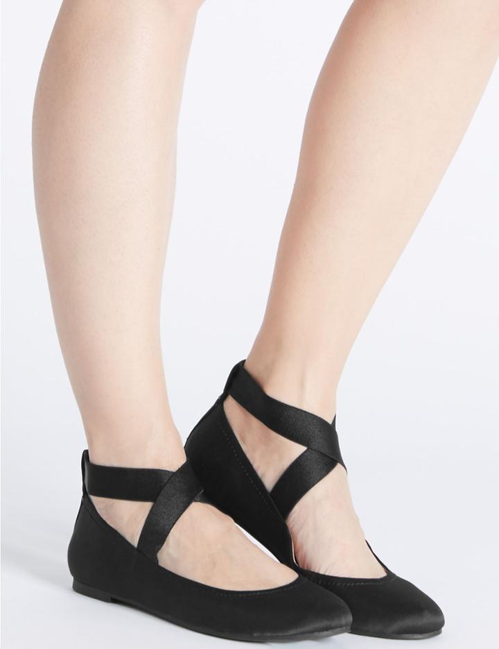 Marks & Spencer Elasticated Pump Shoes With Insolia Flex&reg; Black
