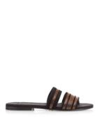 Newbark Roma Iii Suede Sandals