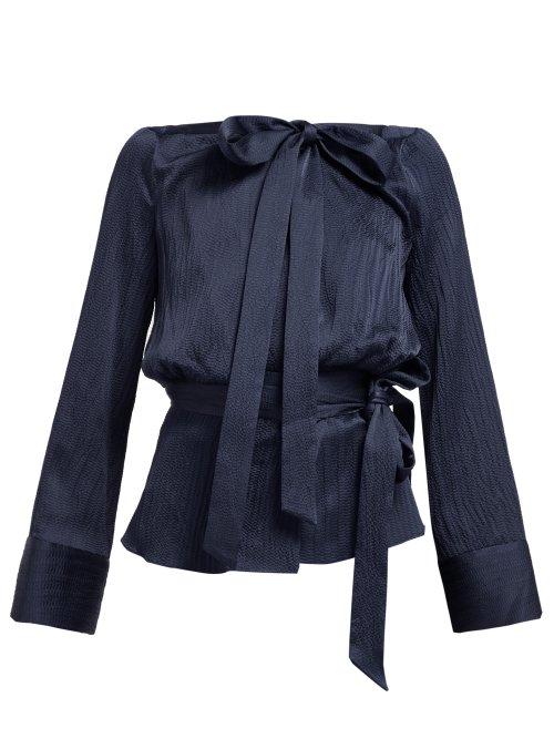 Matchesfashion.com Roland Mouret - Pilar Neck Tie Hammered Satin Blouse - Womens - Navy