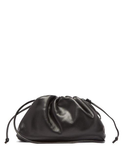Matchesfashion.com Bottega Veneta - The Pouch Small Gathered Leather Clutch - Womens - Black