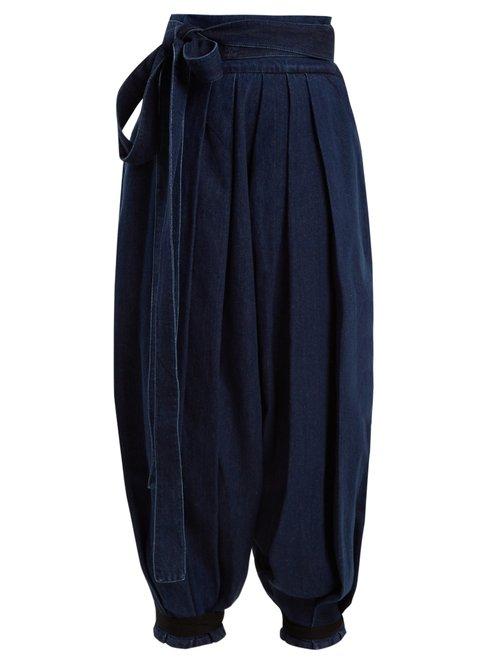 Matchesfashion.com Jw Anderson - Wide Leg Pleated Tie Cuff Denim Trousers - Womens - Denim