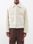 Jacquemus - Pastre Patch-pocket Shearling Coat - Mens - Off White