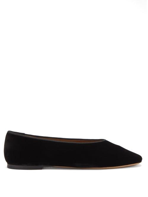 Matchesfashion.com Le Monde Beryl - Regency Velvet Ballet Flats - Womens - Black