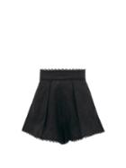 Matchesfashion.com Zimmermann - Kirra Scalloped-hem Linen Shorts - Womens - Black