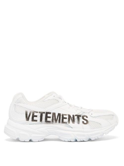 Matchesfashion.com Vetements - X Reebok Spike Runner Mesh Trainers - Womens - White Black