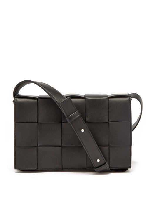 Bottega Veneta - Cassette Small Intrecciato Leather Cross-body Bag - Womens - Black