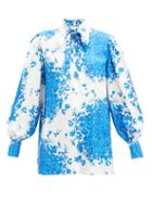 Matchesfashion.com Valentino - Pussy-bow Delft-print Silk-twill Blouse - Womens - Blue White