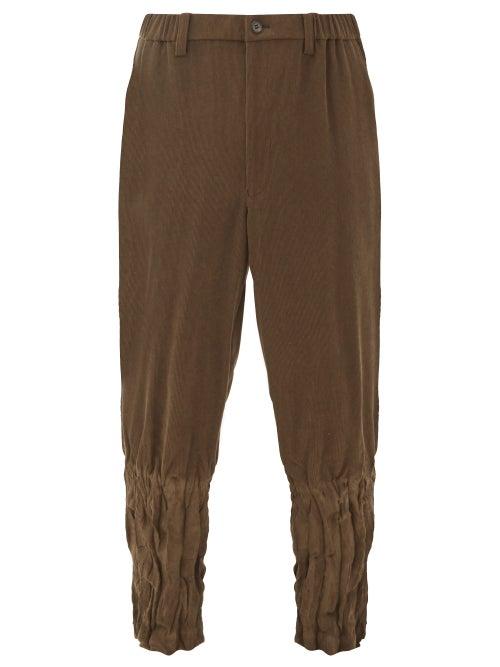 Matchesfashion.com Issey Miyake Men - Pleated-cuff Corduroy Trousers - Mens - Brown