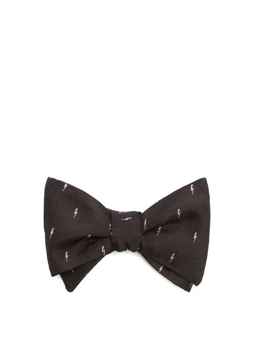 Matchesfashion.com Neil Barrett - Lightning Bolt Jacquard Silk Bow Tie - Mens - Black White