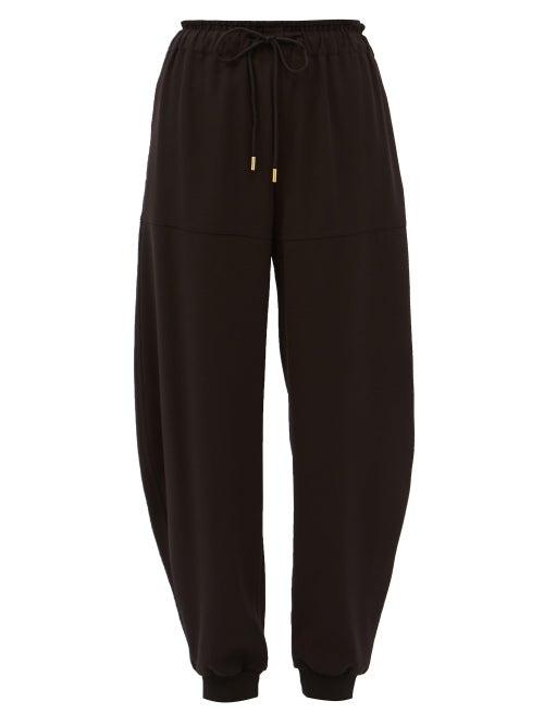 Matchesfashion.com Chlo - Drawstring-waist Pegged Satin-back Crepe Trousers - Womens - Black