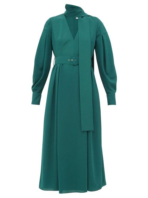 Matchesfashion.com Emilia Wickstead - Farnia Scarf Tie V Neck Crepe Midi Dress - Womens - Dark Green