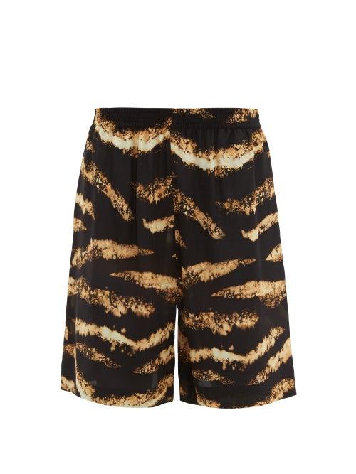 Matchesfashion.com Raey - Bleached Tiger Print Silk Shorts - Womens - Black Print
