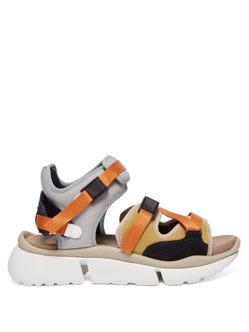 Matchesfashion.com Chlo - Sonnie Raised Sole Mesh And Suede Trainer Sandals - Womens - Grey Multi