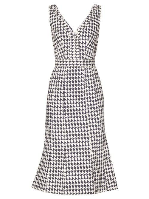 Matchesfashion.com Alexander Mcqueen - Houndstooth V Neck Denim Midi Dress - Womens - White Multi