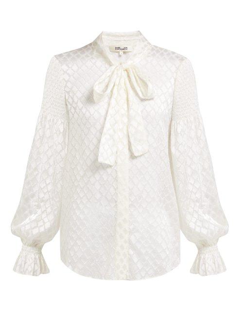 Matchesfashion.com Diane Von Furstenberg - Caroline Diamond Jacquard Blouse - Womens - Ivory