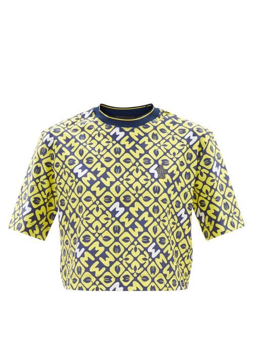 Moncler - Logo-patch Tile-print Cropped T-shirt - Womens - Yellow Print