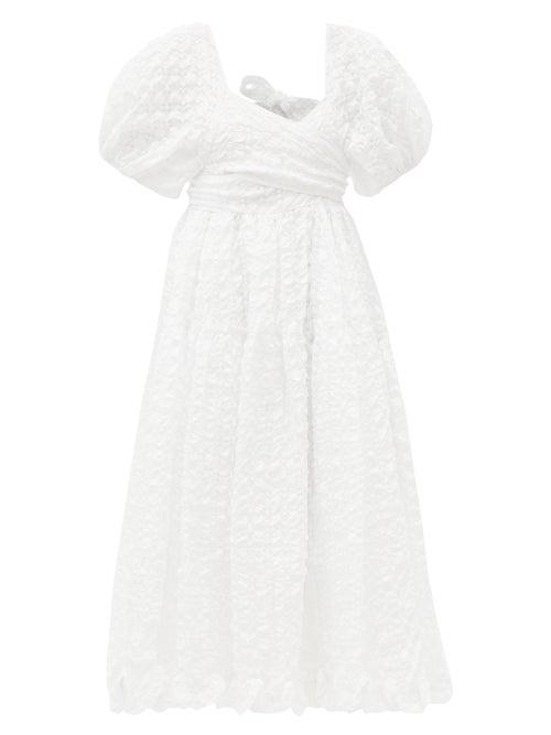 Matchesfashion.com Cecilie Bahnsen - Maya Puffed-sleeve Seersucker Dress - Womens - White