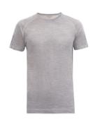 Matchesfashion.com Falke Ess - Raglan Sleeve Wool-blend Jersey T-shirt - Mens - Light Grey