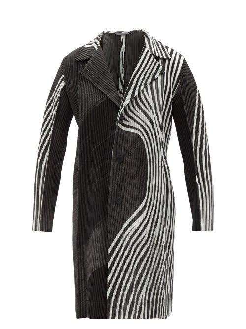 Homme Pliss Issey Miyake - Striped Technical-pleated Knit Coat - Mens - Black