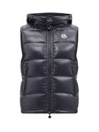 Moncler - Bormes Hooded Quilted Down Gilet - Mens - Dark Navy