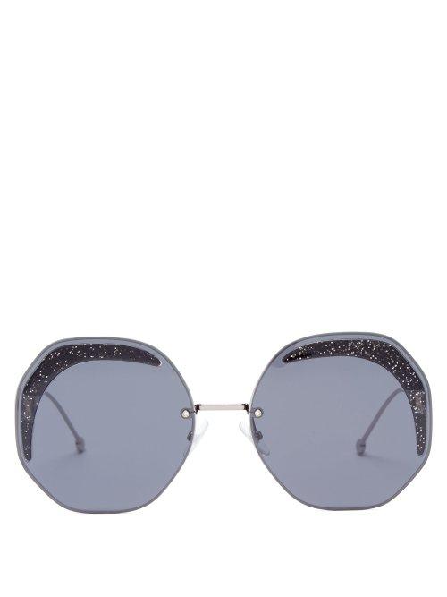 Matchesfashion.com Fendi - Oversized Glitter Metal Sunglasses - Womens - Dark Grey