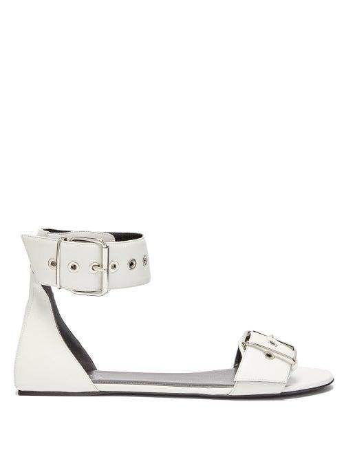 Matchesfashion.com Balenciaga - Belt Buckle Flat Leather Sandals - Womens - White