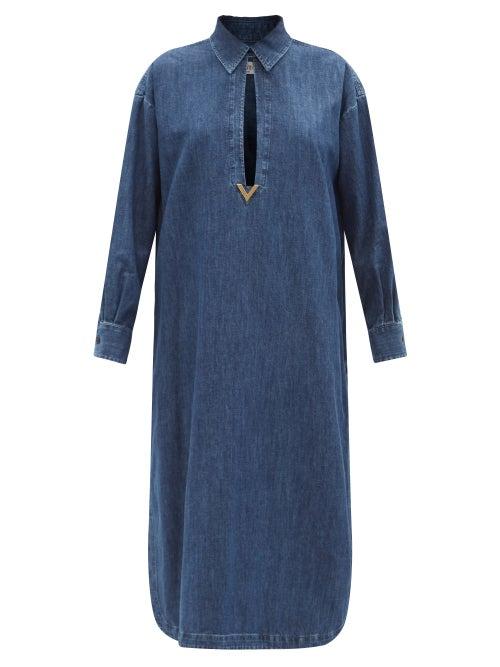 Matchesfashion.com Valentino - V-logo Denim Midi Shirt Dress - Womens - Light Denim