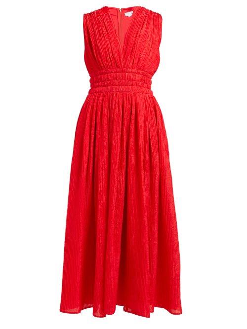 Matchesfashion.com Gabriela Hearst - Rotlein Crinkled Silk Midi Dress - Womens - Red