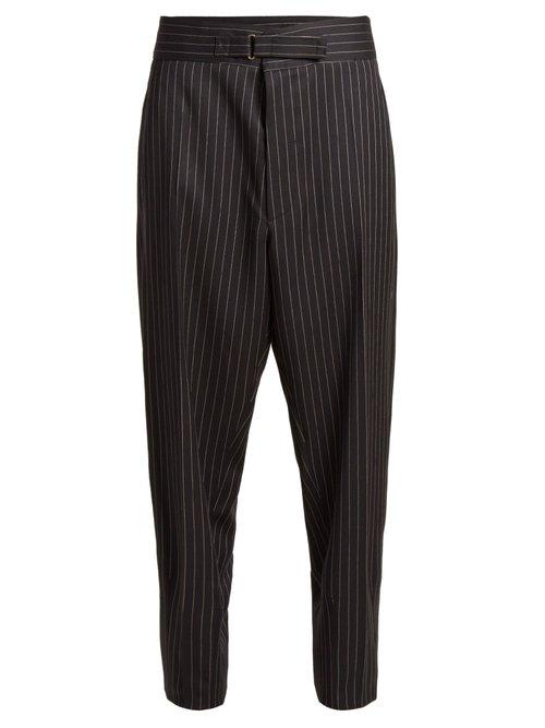 Matchesfashion.com Stella Mccartney - Tapered Leg Pinstriped Wool Blend Trousers - Womens - Navy Stripe