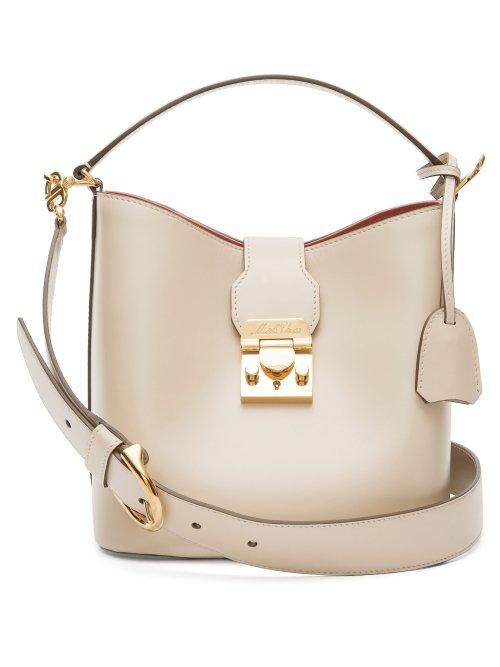 Matchesfashion.com Mark Cross - Murphy Leather Bucket Bag - Womens - Beige