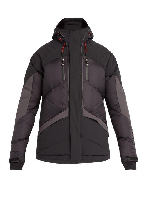 Matchesfashion.com Perfect Moment - Chevron Quilted Down Filled Ski Jacket - Mens - Black Grey