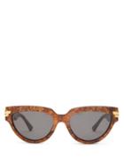 Matchesfashion.com Bottega Veneta - Cat-eye Marbled-acetate Sunglasses - Womens - Brown