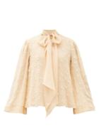 Matchesfashion.com Chlo - Pussy-bow Guipure Lace-embroidered Silk Blouse - Womens - Cream