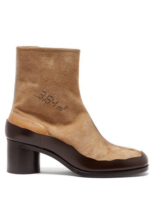 Matchesfashion.com Maison Margiela - Tabi Inside Out Suede Boots - Mens - Brown