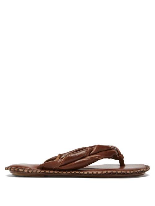 Matchesfashion.com Acne Studios - Twisted Leather Flip Flops - Womens - Brown