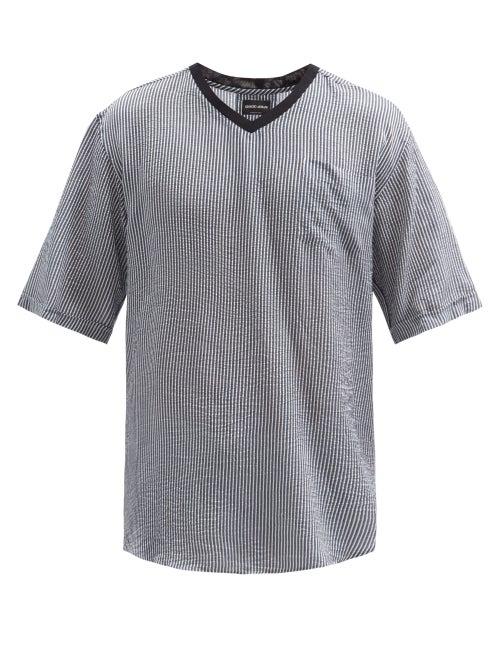 Matchesfashion.com Giorgio Armani - V-neck Oversized Seersucker T-shirt - Mens - Navy Multi