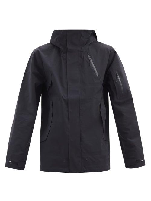 Matchesfashion.com Goldwin - Hooded Technical-shell Jacket - Mens - Black
