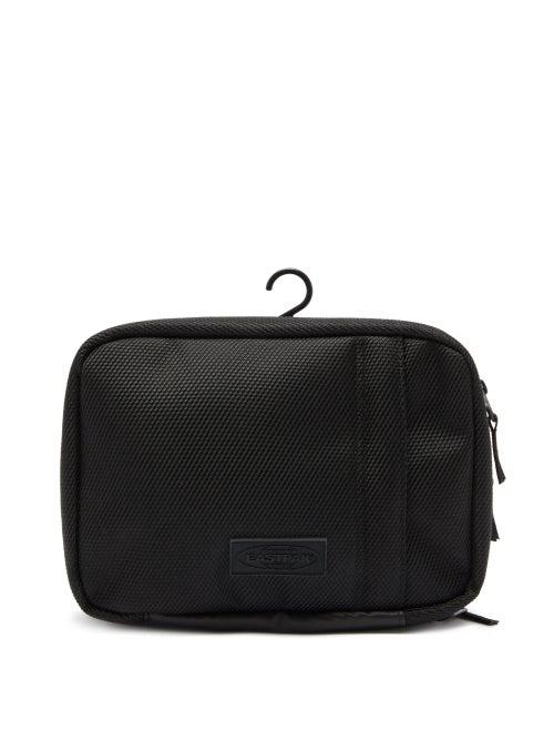 Matchesfashion.com Eastpak - Mavis Cnnct Wash Bag - Mens - Black
