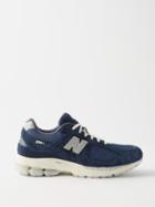 New Balance - 2002r Suede And Mesh Trainers - Mens - Navy