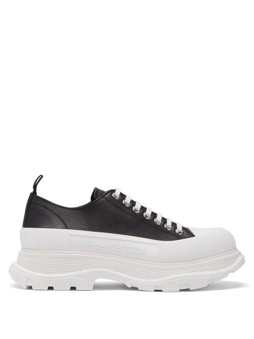 Matchesfashion.com Alexander Mcqueen - Hybrid Slick Chunky-sole Leather Trainers - Mens - Black White