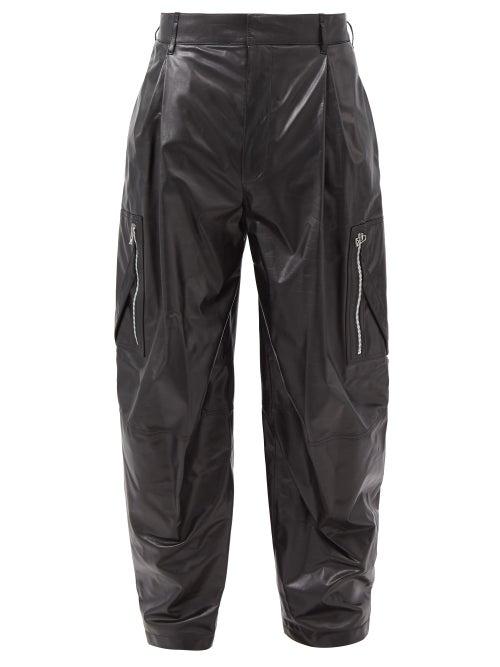 Bottega Veneta - Pleated Leather Cargo Trousers - Mens - Black