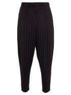 Matchesfashion.com Homme Pliss Issey Miyake - Technical Pleated-jersey Tapered-leg Trousers - Mens - Black