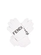 Matchesfashion.com Fendi - Logo Patch Padded Ski Gloves - Womens - White