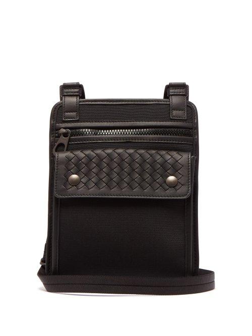 Matchesfashion.com Bottega Veneta - Intrecciato Woven Leather And Canvas Bag - Mens - Black
