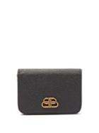 Matchesfashion.com Balenciaga - Bb Logo Grained Leather Folded Cardholder - Womens - Black